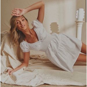 Peppermayo white summer villa linen mini dress !! US size 2